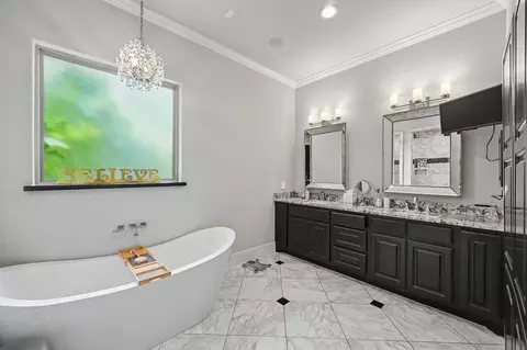 Bath - 4787 W Fork Blvd, Conroe, TX 77304 photo 1 of 4