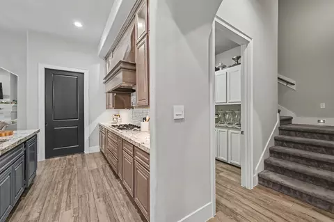 Entry Way - 4787 W Fork Blvd, Conroe, TX 77304 photo 3 of 9