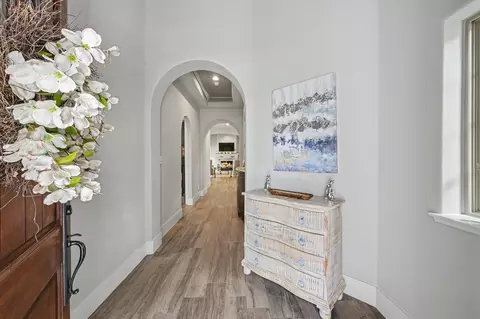 Entry Way - 4787 W Fork Blvd, Conroe, TX 77304 photo 1 of 9
