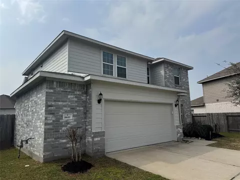 8611 Morning Dove Ln, Baytown, TX 77521