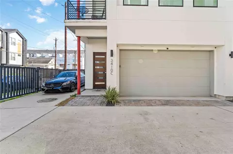 3410 Baer St #C, Houston, TX 77020