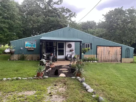 312 Magnus Rd, Denison, TX 75021