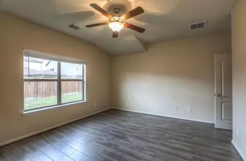 Bedroom - 29610 Legends Glen Dr, Spring, TX 77386 photo 1 of 2