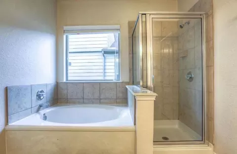 Bath - 29610 Legends Glen Dr, Spring, TX 77386 photo 8 of 8