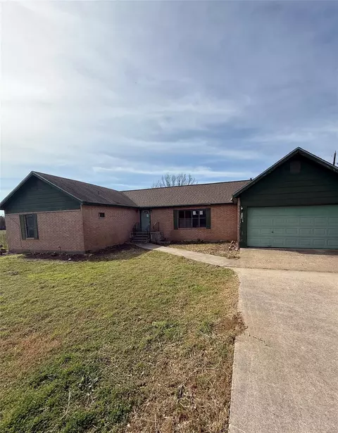 104 S Lilly St, Kosse, TX 76653