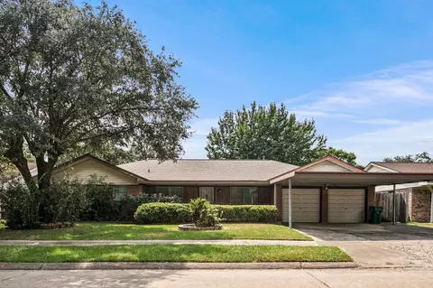 2208 Harper Dr, Pasadena, TX 77502