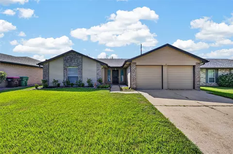 707 Shenandoah Dr, Richmond, TX 77469