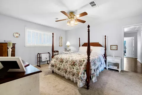 Bedroom - 218 Tree Trunk Dr, Spring, TX 77388 photo 1 of 4