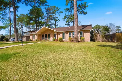 Exterior - 218 Tree Trunk Dr, Spring, TX 77388 photo 10 of 10