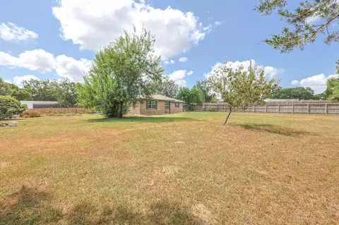 Exterior - 2934 Goodson Loop, Pinehurst, TX 77362 photo 4 of 10