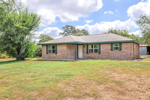 Exterior - 2934 Goodson Loop, Pinehurst, TX 77362 photo 3 of 10