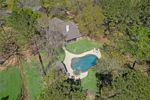 279 Argosy Ln, Montgomery, TX 77316