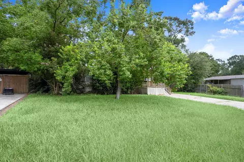 Exterior - 16495 Taurus Ct, Conroe, TX 77306 photo 6 of 6