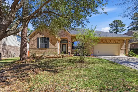 2507 Franklin Woods Dr, Conroe, TX 77304