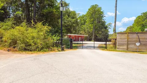 Exterior - 1237 Pruitt Rd, Spring, TX 77380 photo 8 of 12