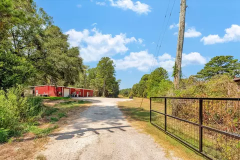 1237 Pruitt Rd, Spring, TX 77380