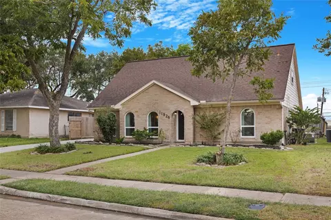 11926 Monticeto Ln, Meadows Place, TX 77477