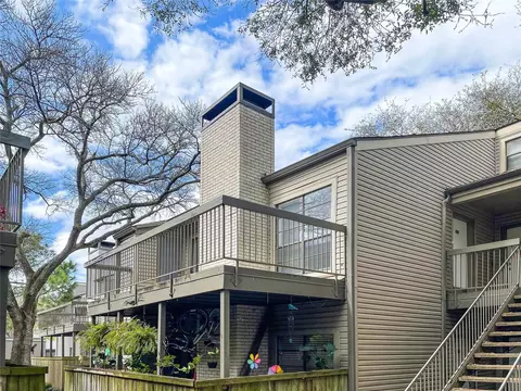 9707 Richmond Ave #28, Houston, TX 77042