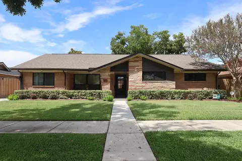 4006 Mischire Dr, Houston, TX 77025
