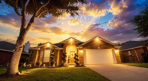 2008 Sandy Bank Ln, Pearland, TX 77581