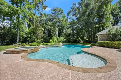 Exterior - 4106 Angling Ln, Spring, TX 77386 photo 6 of 10