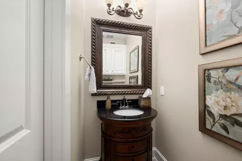 Bath - 4106 Angling Ln, Spring, TX 77386 photo 4 of 9