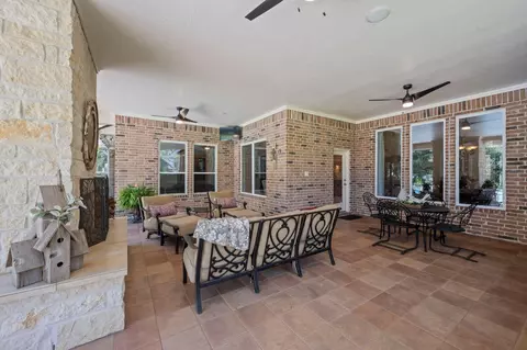Exterior - 4106 Angling Ln, Spring, TX 77386 photo 7 of 10