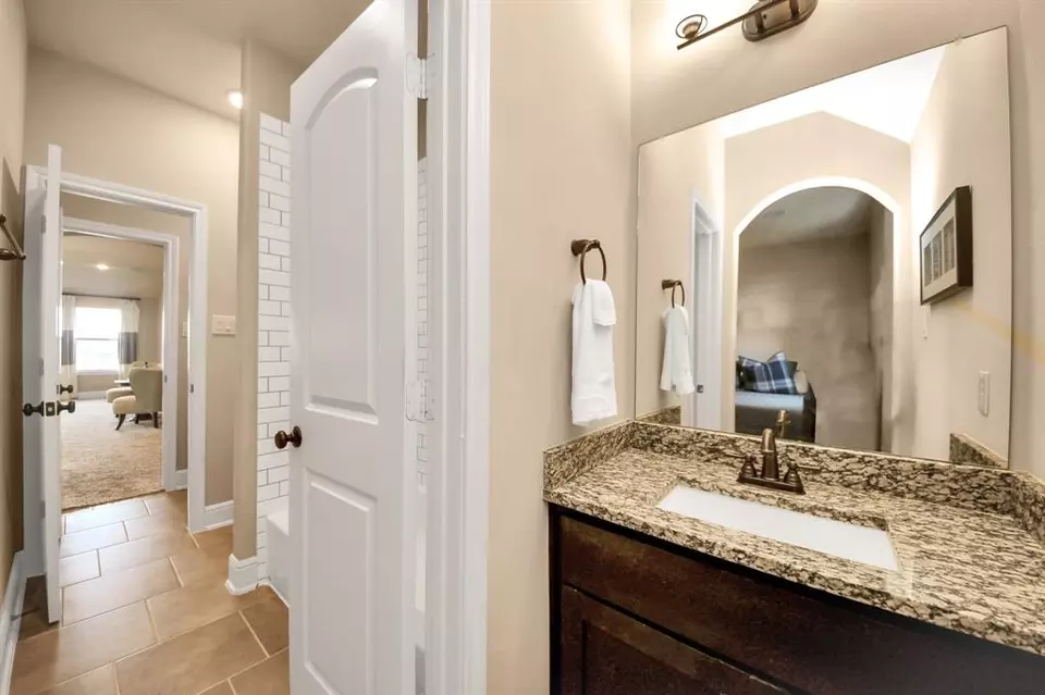 Entry Way - 1525 Noble Way Ct, League City, TX 77573 photo 6 of 6