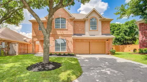 9406 Fern Wood Frst, Houston, TX 77040
