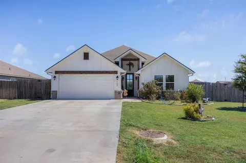 Exterior - 149 Windmill Rd, Somerville, TX 77879 photo 2 of 7