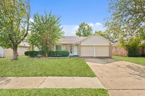 12831 Newberry St, Sugar Land, TX 77478