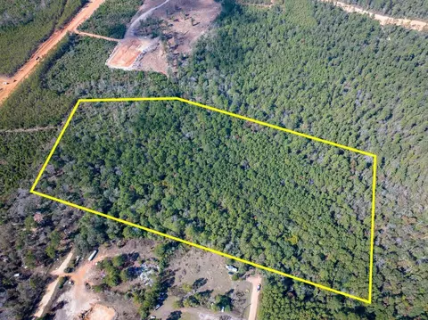 000 Mendez Rd, Willis, TX 77378
