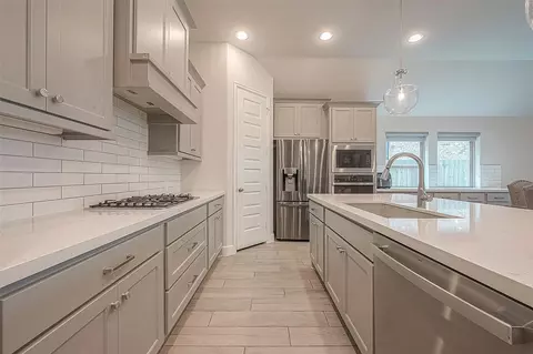 29042 Hauter Way, Fulshear, TX 77441