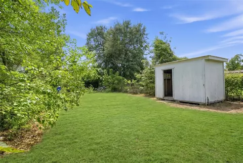 Exterior - 283 Walnut Cove Rd, Onalaska, TX 77360 photo 3 of 4
