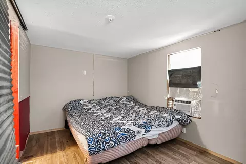 Bedroom - 283 Walnut Cove Rd, Onalaska, TX 77360 photo 2 of 4