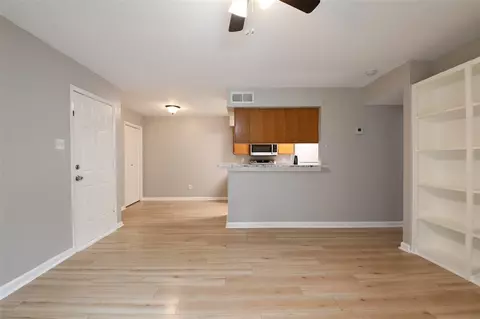 12955 Woodforest Blvd #77, Houston, TX 77015