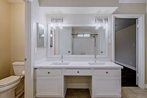 Bath - 17811 Hawk Haven Ln, Spring, TX 77379 photo 3 of 5