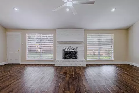Living - 17811 Hawk Haven Ln, Spring, TX 77379 photo 5 of 5