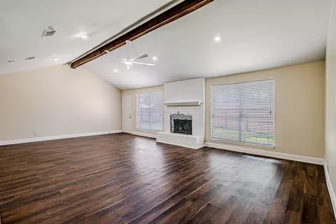 Living - 17811 Hawk Haven Ln, Spring, TX 77379 photo 3 of 5
