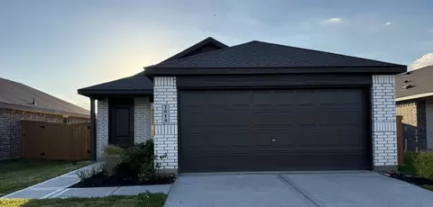 1506 Gentle Wind Ct, Angleton, TX 77515