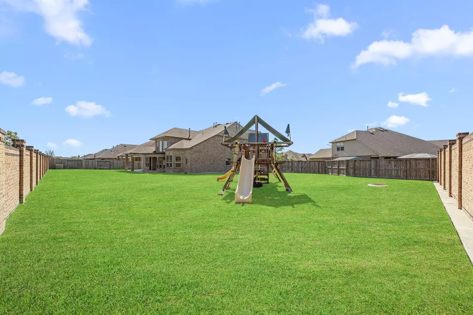 Exterior - 15438 Hopkins Cedar Dr, Humble, TX 77346 photo 6 of 9