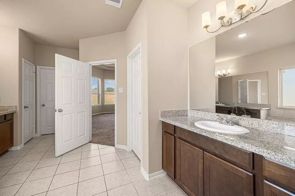 Entry Way - 15438 Hopkins Cedar Dr, Humble, TX 77346 photo 3 of 6