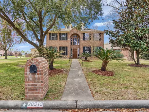 20919 Burnt Amber Ln, Houston, TX 77073