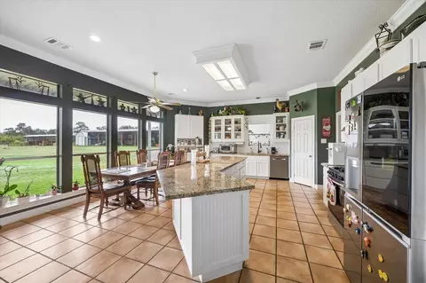 Kitchen - 25812 Kickapoo Rd, Hockley, TX 77447 photo 1 of 5