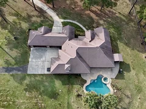 26325 Bauer Hockley Rd, Hockley, TX 77447