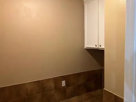 Other - 407 Wilson Rd, Conroe, TX 77301 photo 7 of 9