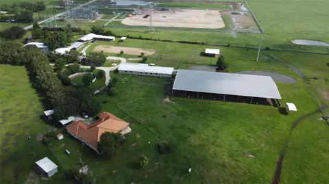 3936 Beasley West End Rd, Beasley, TX 77417