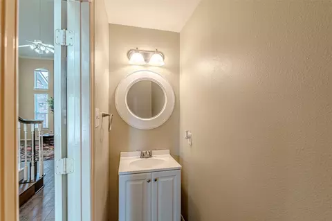 Bath - 17819 Gables Bend Dr, Tomball, TX 77377 photo 1 of 7