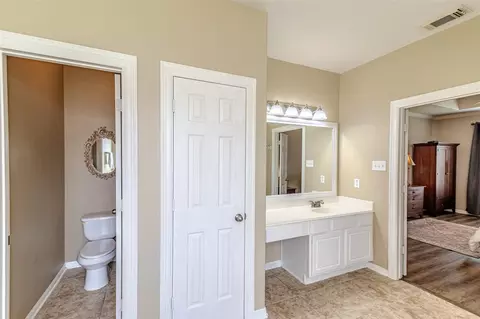 Entry Way - 17819 Gables Bend Dr, Tomball, TX 77377 photo 8 of 9