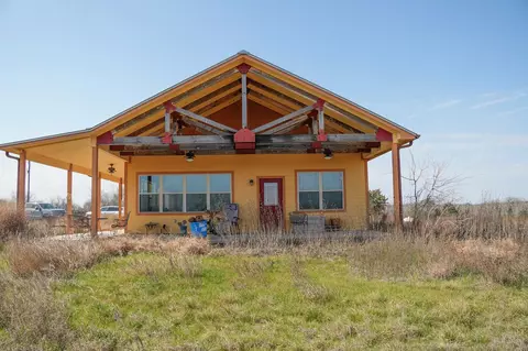 6455 Gebert Rd, Schulenburg, TX 78956